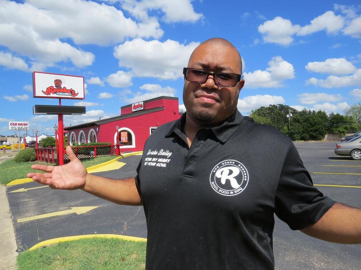 Rosako Bailey welcomes guests to Rosako's Soul Food & BBQ.