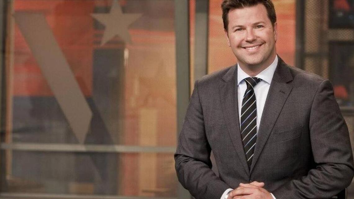 Ouch! WFAA’s Ron Corning fractures kneecap, out for several days