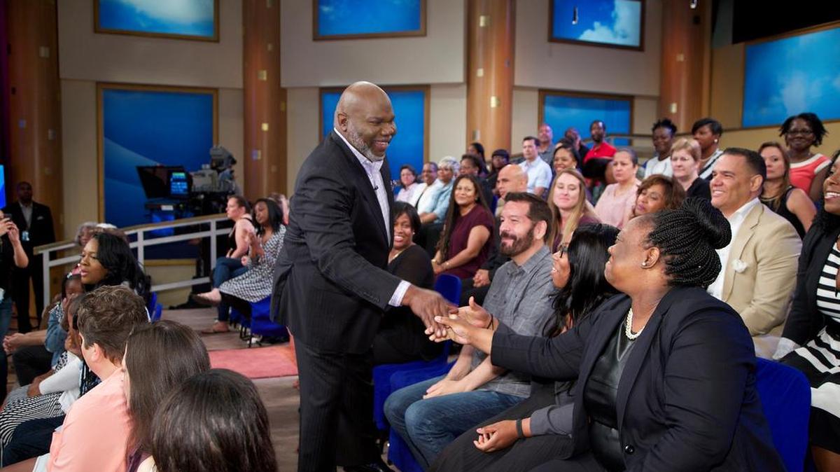 Bishop T.D. Jakes, the lead pastor of The Potter’s House Church in Dallas, is recovering after suffering a medical emergency at the end of Sunday’s service.
