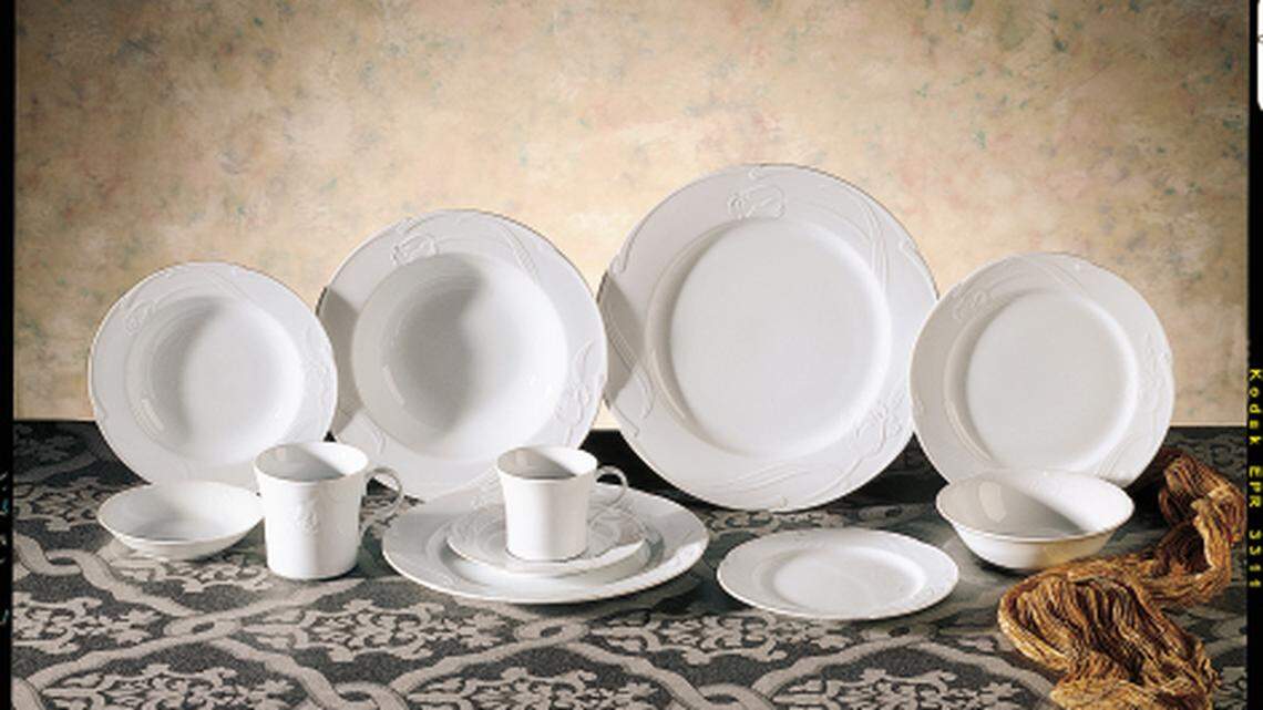 CELEBRITY CHINA & COOKWARE
