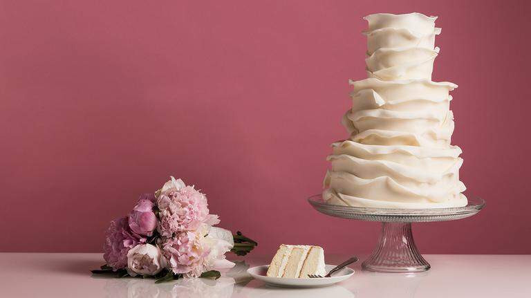 Ruffled wedding cakes that are layered with love – and flavor