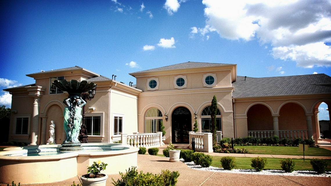 MEDITERRANEAN VILLA
