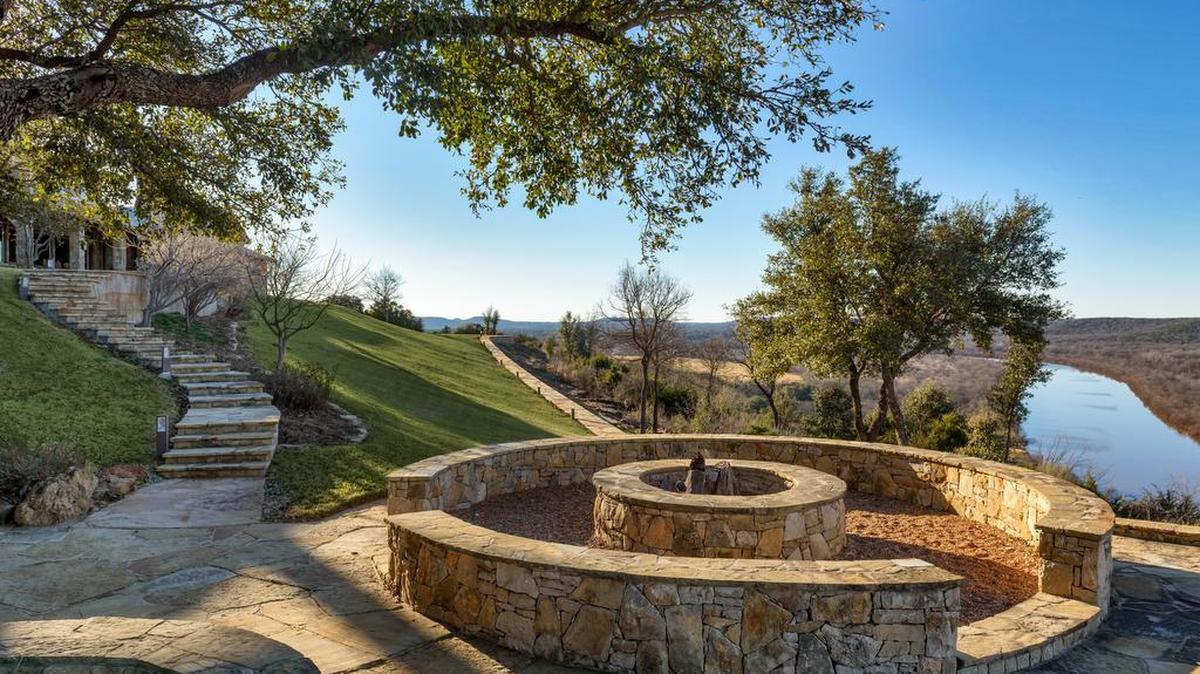 The property at 1300 Herron Bend Road sits on a hilltop near the apex of the Herron Bend of the Brazos.