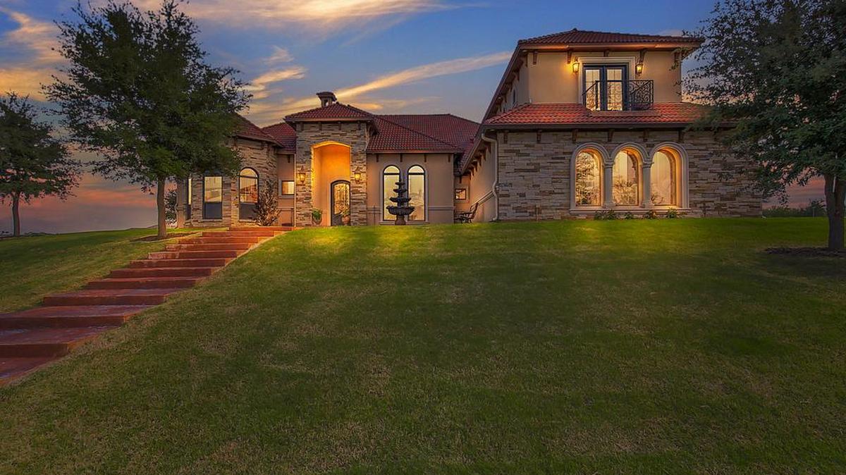 The home at 315 Rustic View Lane is priced $1,100,000.