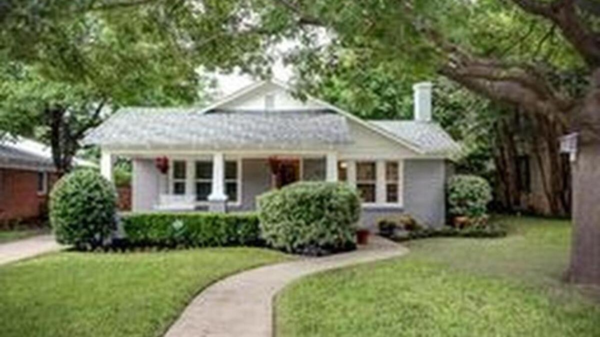 The home at 2016 Tremont Avenue is open Sunday, October 21 from 1 to 3 p.m.