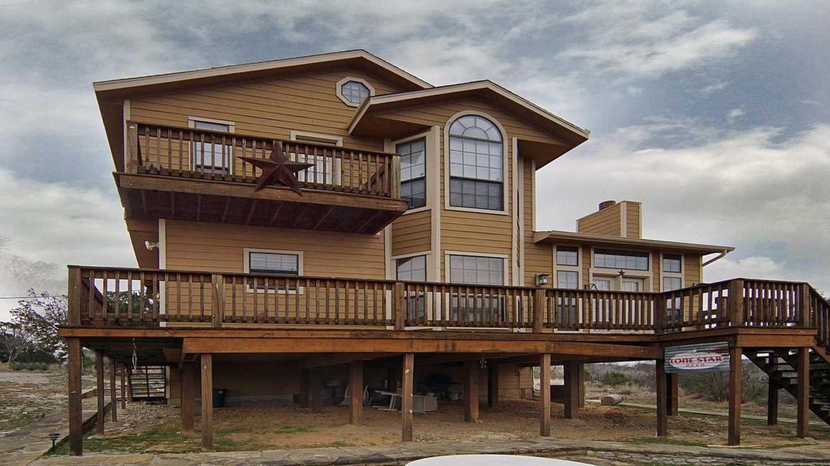 The home at 2033 Hells Gate Loop is priced $799,900.