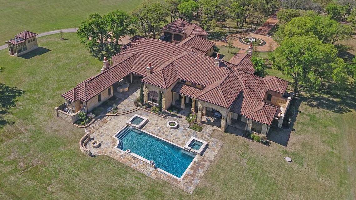 The home at 3100 Neri Road is priced $2,700,000.