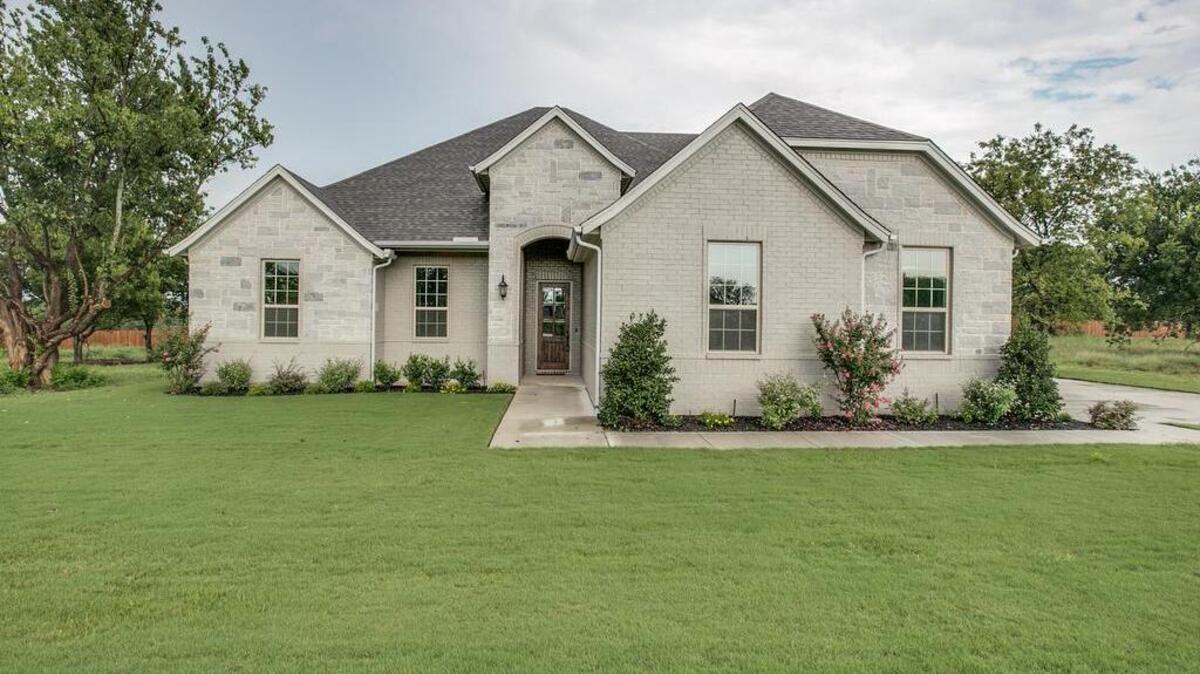 The home at 11008 Chriswood Drive is approximately 3,129 square feet.