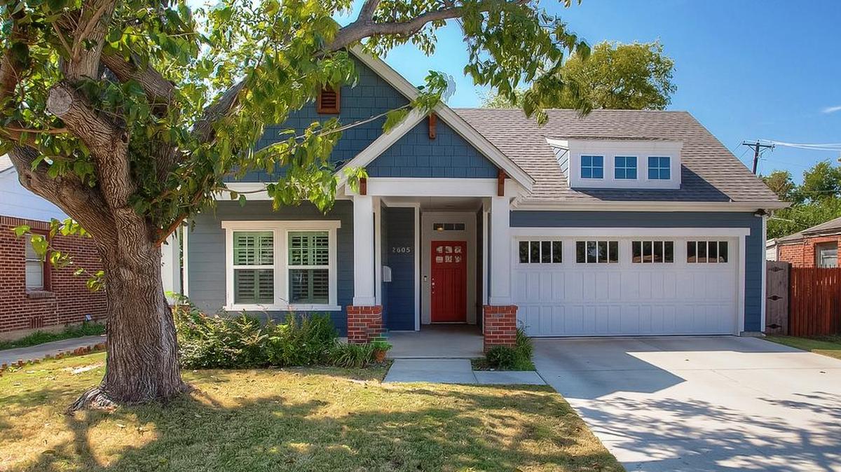 The home at 2605 Mission Street is open Sunday, October 15 from 2 to 4 p.m.