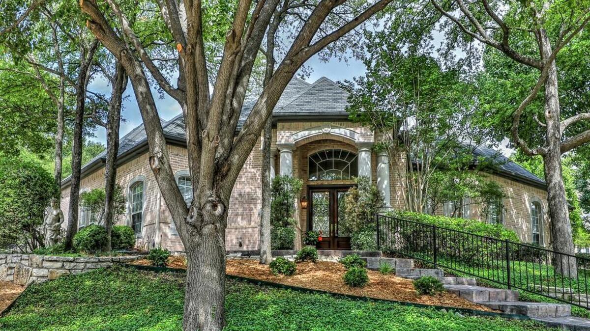 The home at 636 Elm Crest Court is open Sunday, December 9 from 1 to 3 p.m.