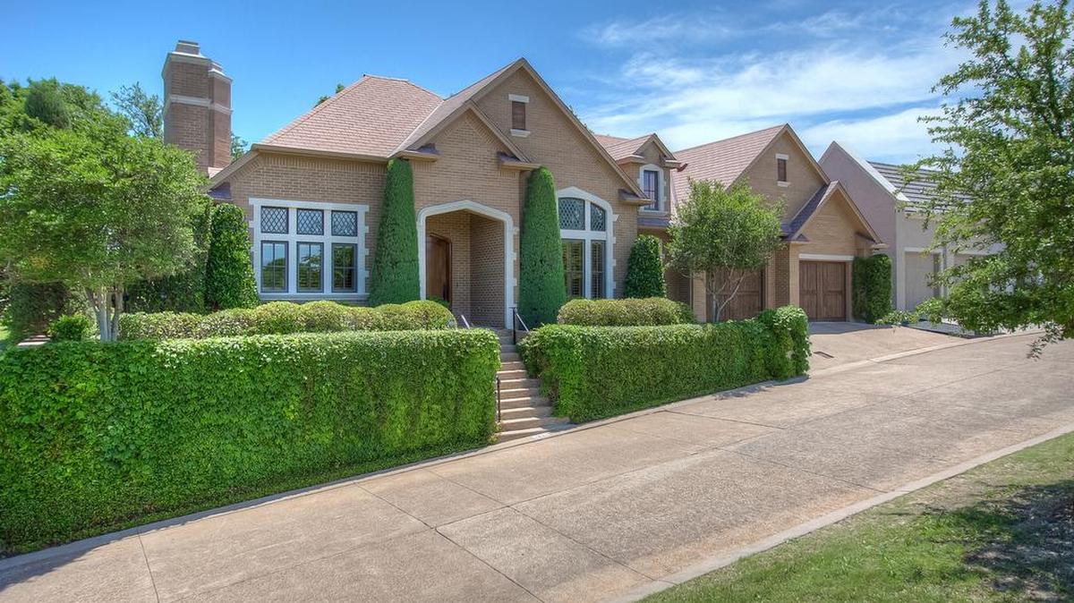 The home at 1831 Westover Square is priced $815,000.