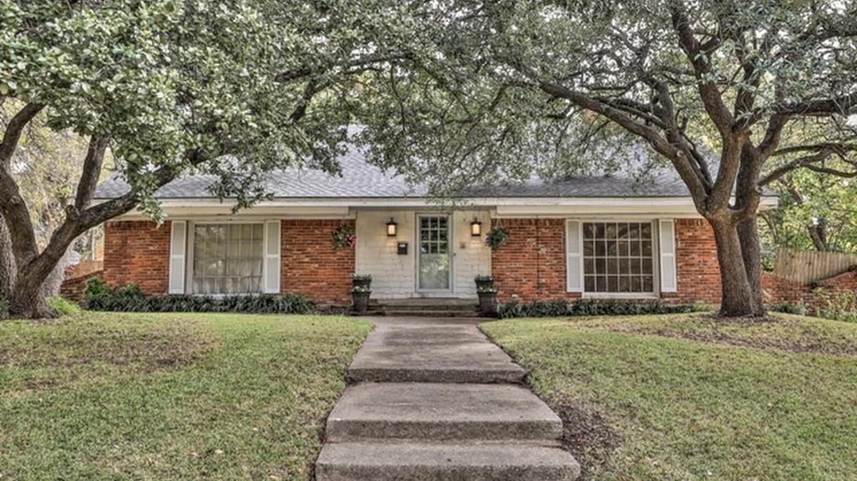 The home at 6505 Genoa Road is open Sunday, November 26 from 2 to 4 p.m.