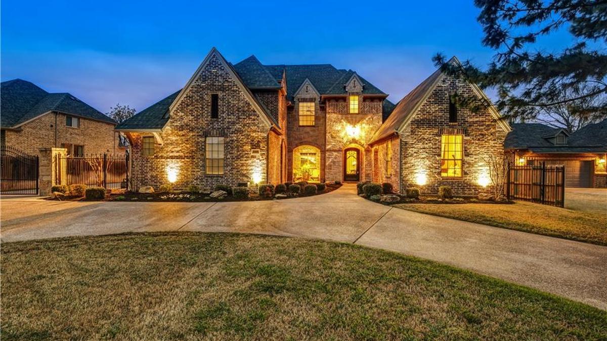 The home at 1080 Primrose Lane is priced $925,000.