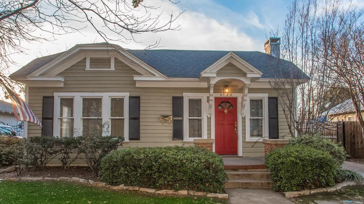 The home at 3126 Wabash Avenue has great curb-appeal and a large back yard.