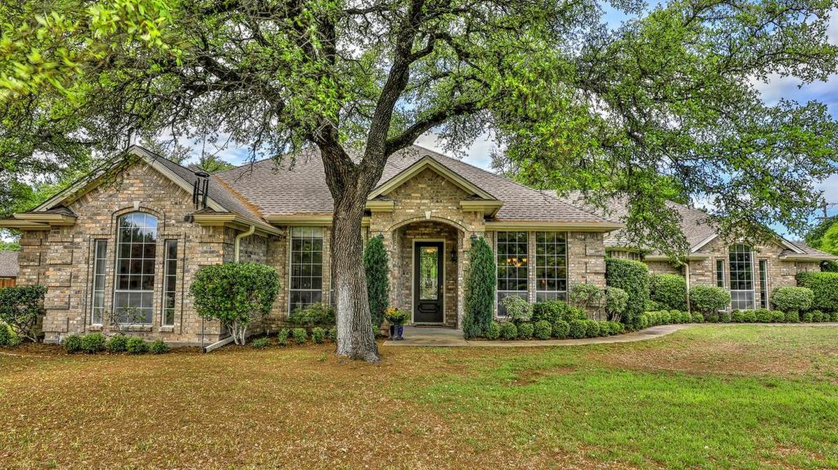 The home at 1437 Woodridge Drive is open Sunday, May 19 from 2 to 4 p.m.