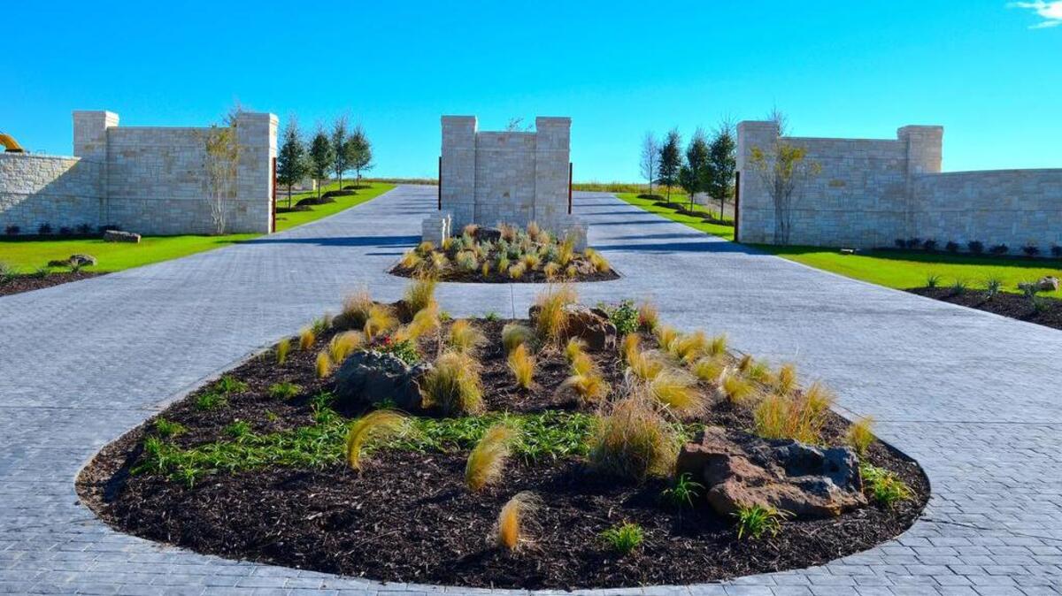 
Claire Vista Estates has new homes starting in the 350’s.

