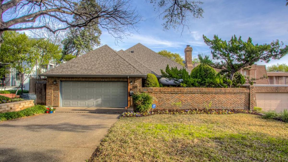The home at 2118 Edwin Street is priced $528,000.