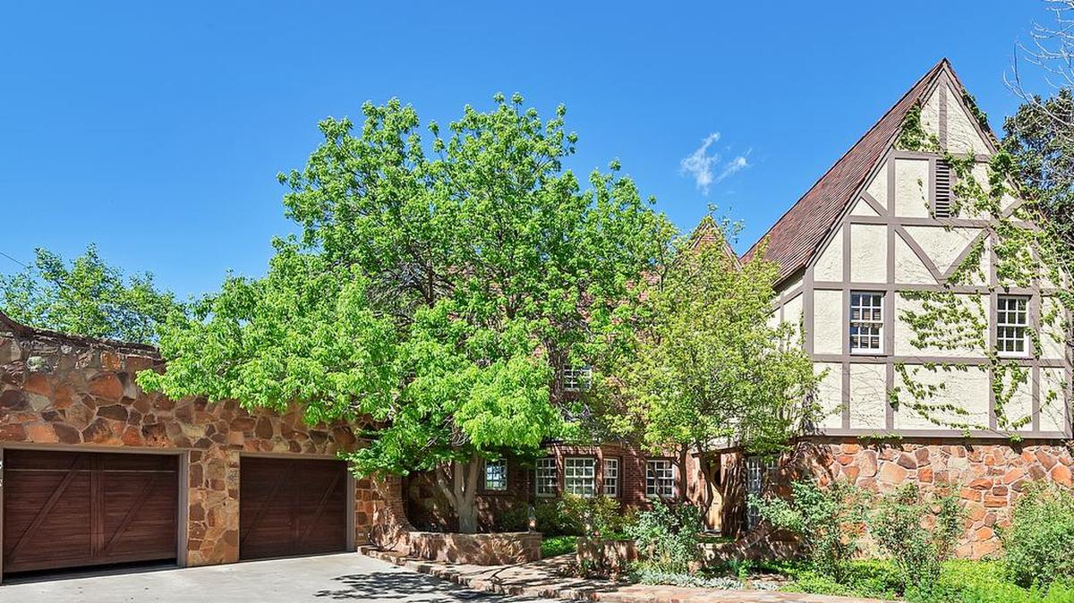 The home at 3860 South Westcliff Road in Fort Worth is represented by John Zimmerman of Briggs Freeman Sotheby’s International Realty for $1,850,000.