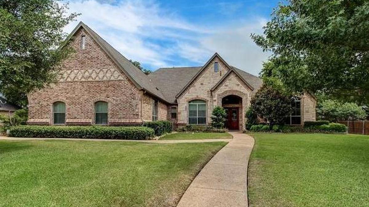 The home at 3925 Westway Terrace is priced $524,000.