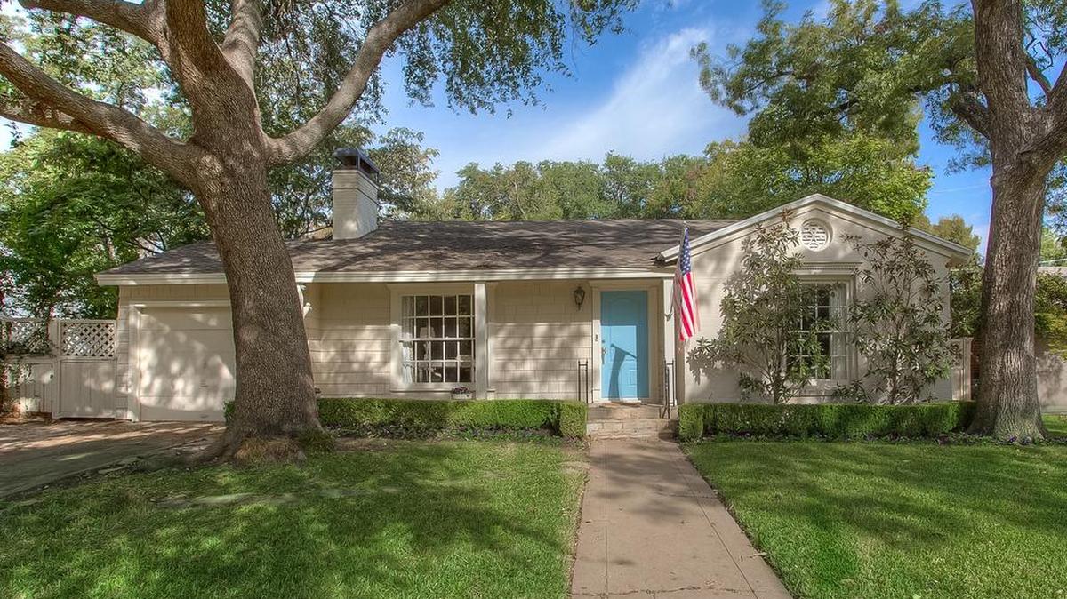 The home at 3508 Dorothy Lane is open Sunday, January 6 from 2 to 4 p.m.