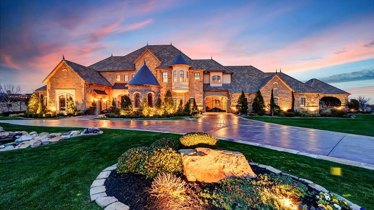 The estate at 4657 Benavente Court is scheduled to sell to the highest bidder at auction on Wednesday, February 21.