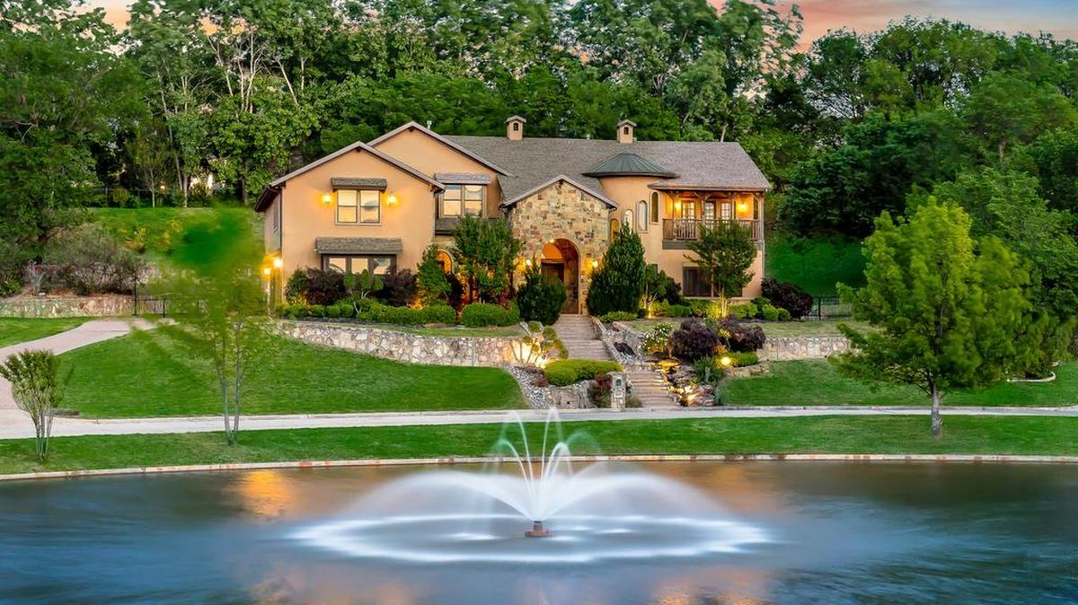 The home at 2603 Stone Haven Court is priced $945,000.