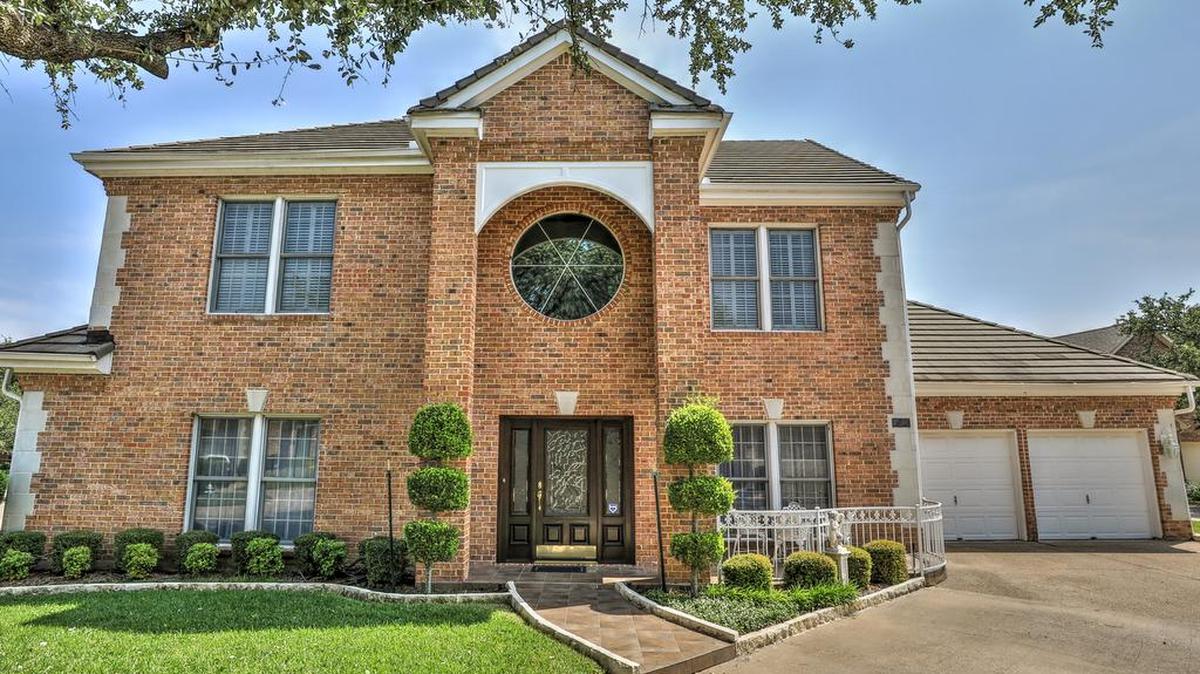 The home at 5953 River Bend Drive is open Sunday, November 12 from 2 to 4 p.m.