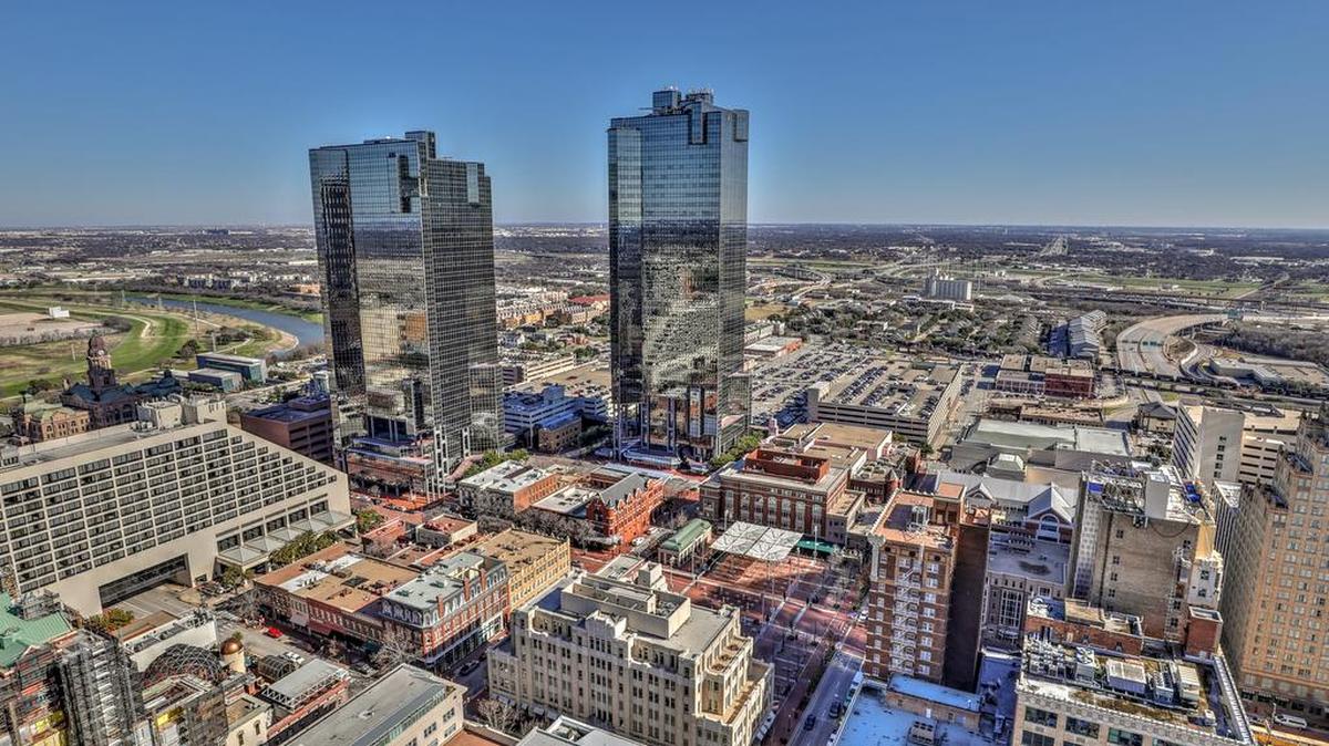 The condominium at 500 Throckmorton Street, Unit #3101 is open Sunday, March 10 from 2 to 4 p.m.