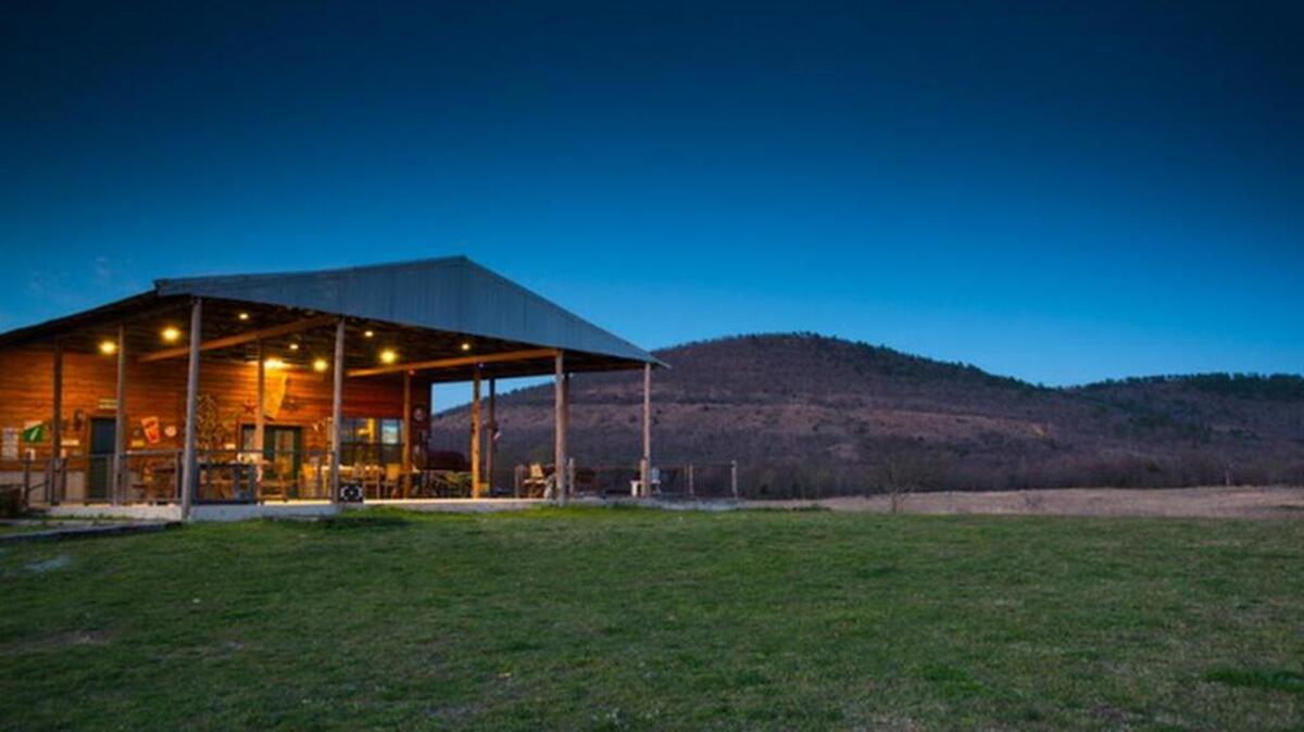 Buck Creek Ranch in Daisy, Oklahoma is listed for $3,200,000.
