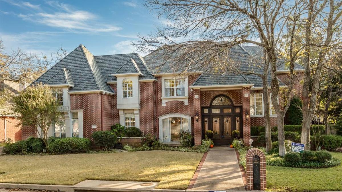 The home at 2418 Green Park Drive is open Sunday, February 10 from 2 to 4 p.m.
