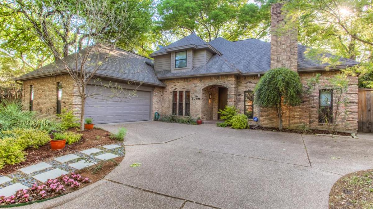 The home at 4709 Oak Trail is open Sunday, July 22 from 2 to 4 p.m.