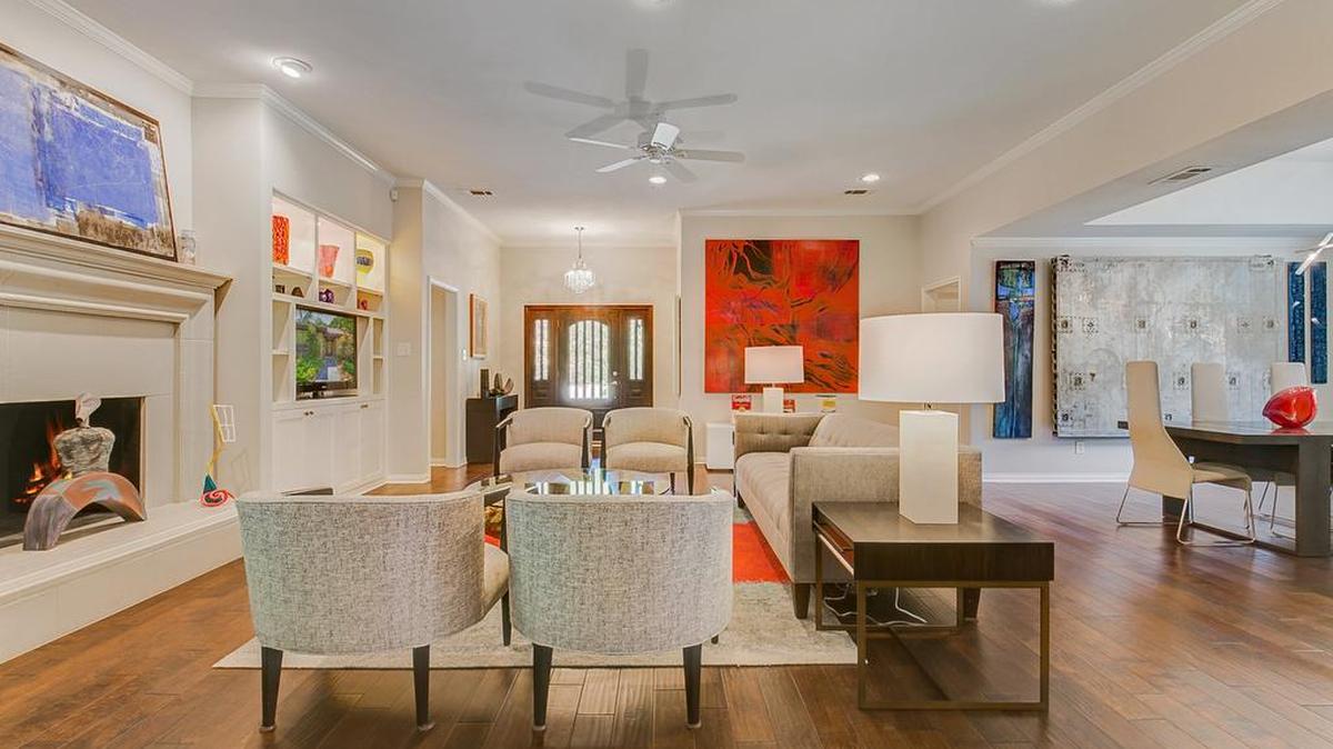 The home at 4012 Inwood Road, in Fort Worth, represented by Melanie Dotzour of Briggs Freeman Sotheby’s International Realty, is priced $725,000.