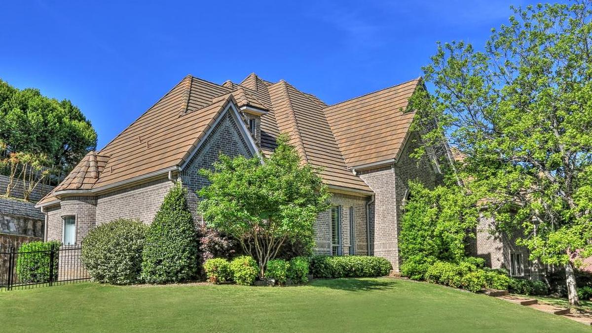 The home at 7025 Saucon Valley Drive is open Sunday, January 14 from 2 to 4 p.m.