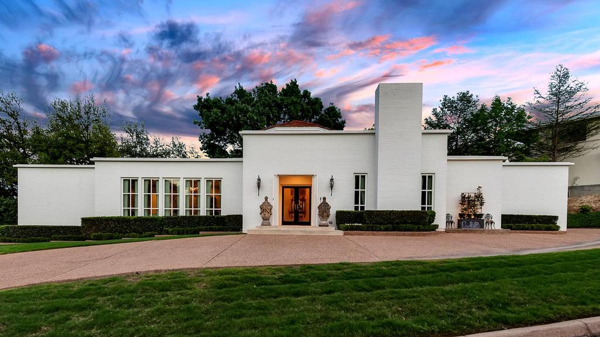 The home at 1125 Shady Oaks Lane is priced $1,180,000.