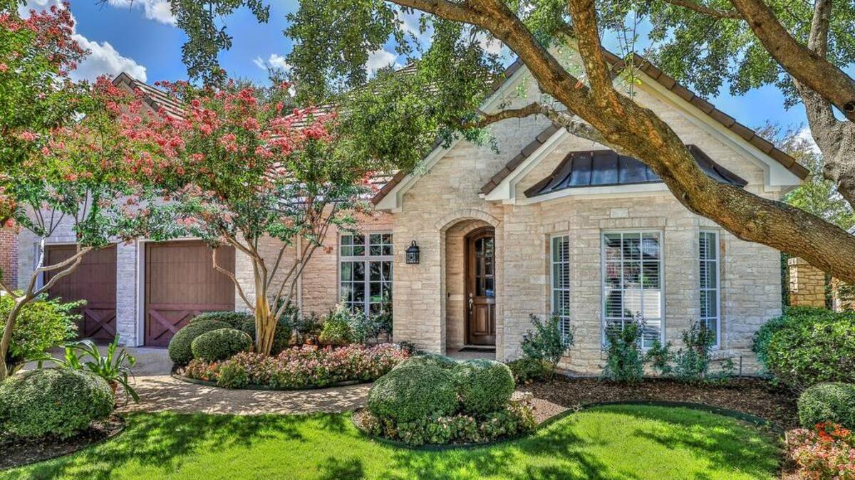 The home at 6728 Medinah Drive is open Sunday, October 21 from 2 to 4 p.m.