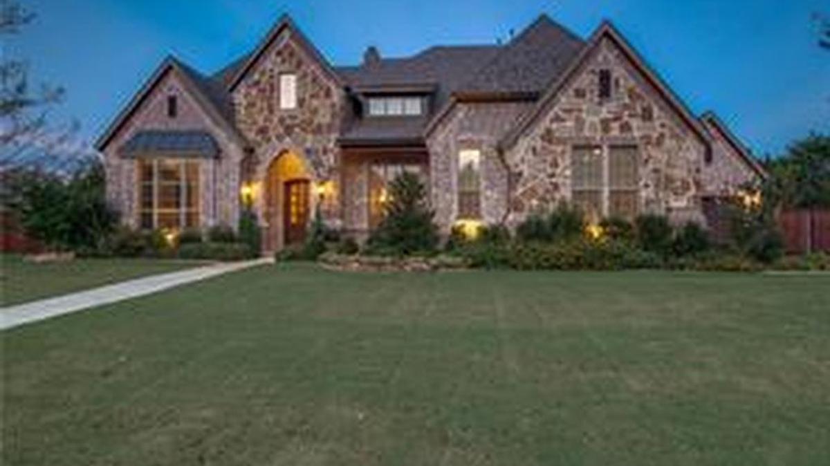 The home at 1305 Briar Grove Drive is open Sunday, October 8 from 2 to 4 p.m.