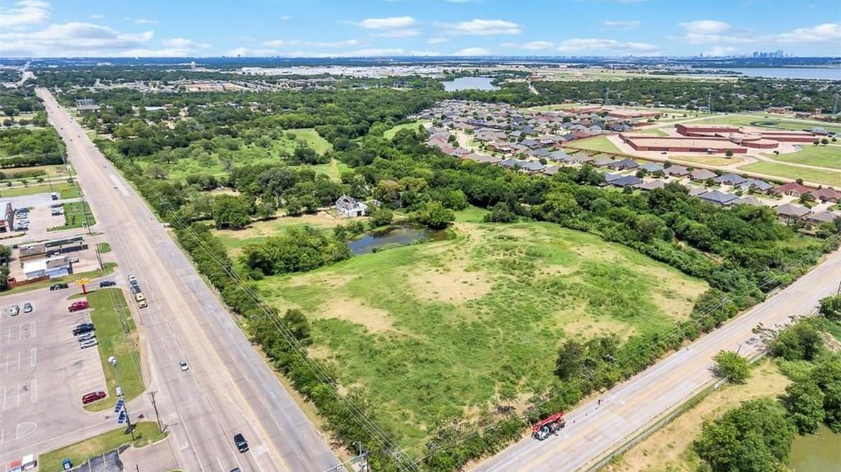 30 acres and hard corner at Beltline Road and Marshall Drive.