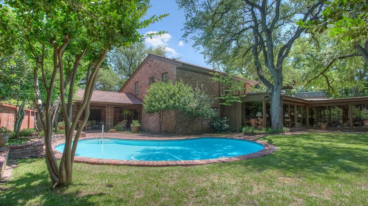 The home at 6112 Curzon Avenue is open Sunday, July 22 from 2 to 4 p.m.