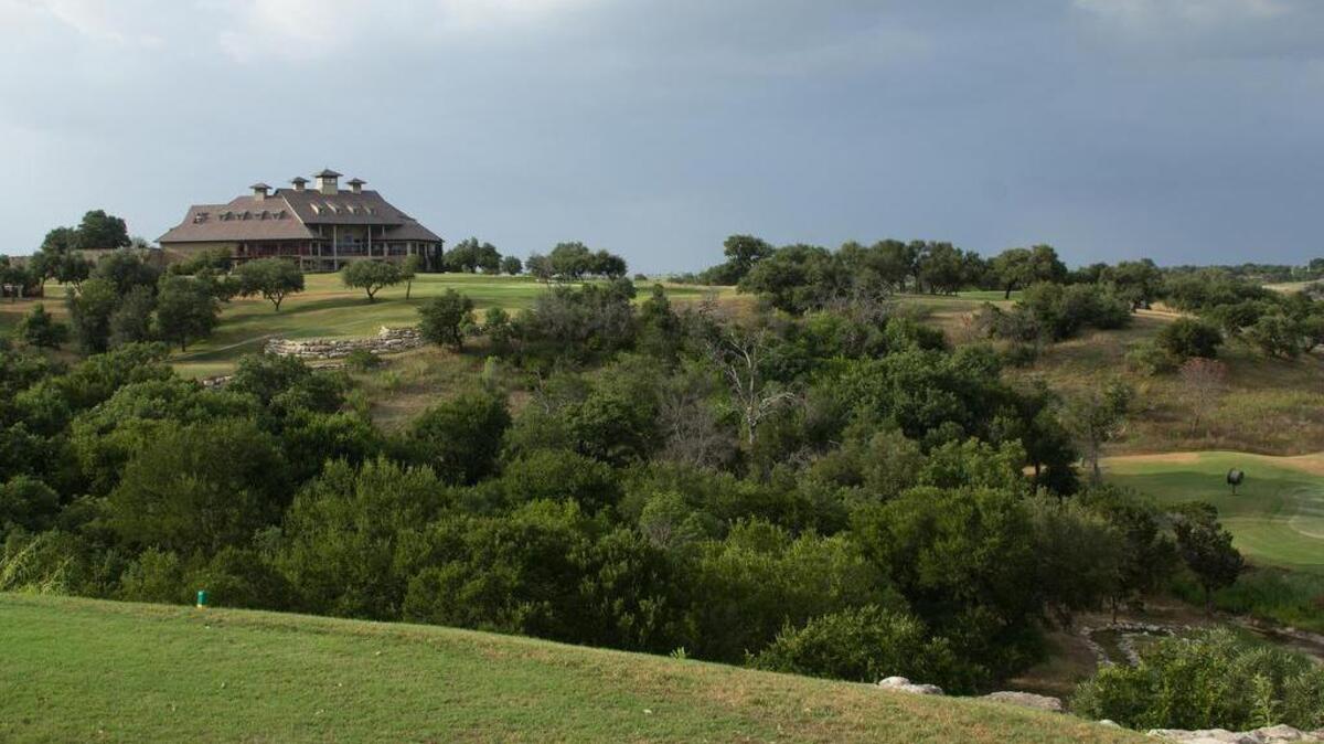 The Retreat has properties available ranging from patio site to three-acre estate home sites.