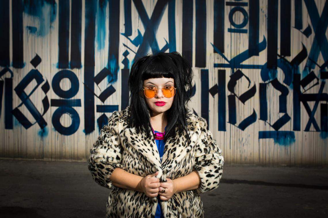 La cantante Amandititita regresa con nuevo material musical.