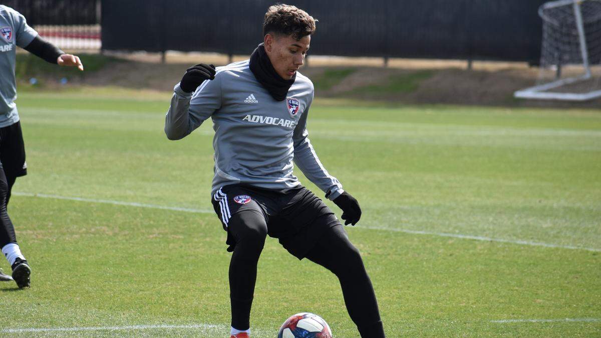 El joven jugador del FC Dallas Edwin Cerrillo cierra el año entrenando con el Bayern Munich.