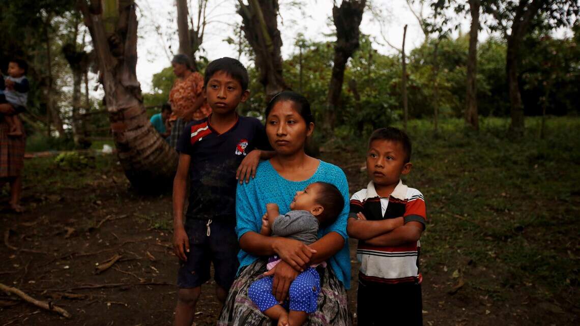 El trato a los niños inmigrantes bajo la lupa a un año de la muerte de Jakelin