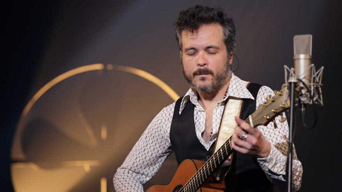 Diego García, conocido como Twanguero.
