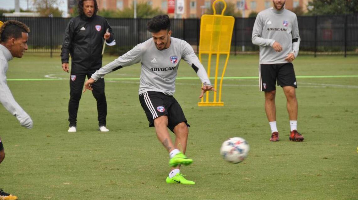 FC Dallas arma a su equipo