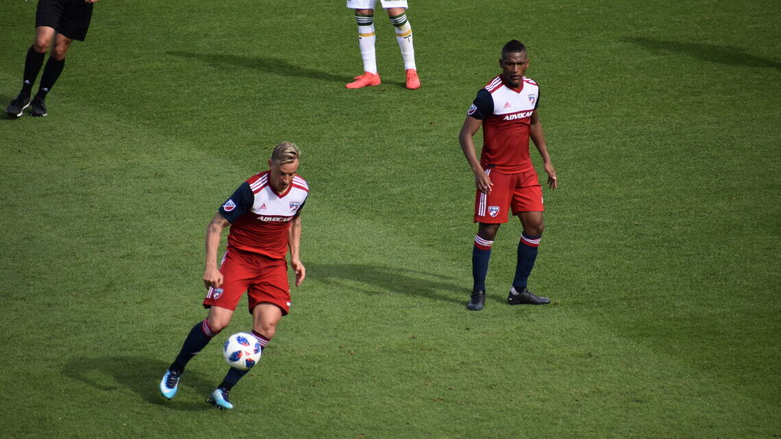 Admira Reto Ziegler estilo de juego en la MLS