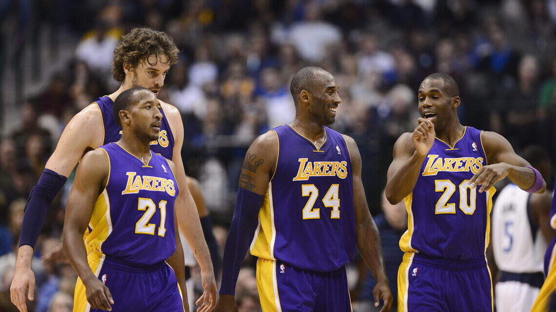 Los Mavericks retirarán el número 24 en honor a Kobe Bryant