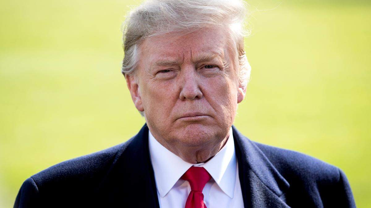 El presidente Donald Trump advirtió que cerrará la frontera con México si el gobierno mexicano no hace más para detener el flujo de inmigrantes indocumentados.