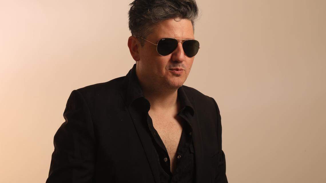 Haciendo la crónica musical del regiomontano