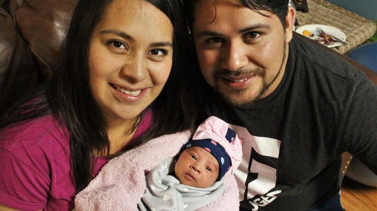 La familia Vega agradece a Dios por la llegada de su hija Camila Yireh.