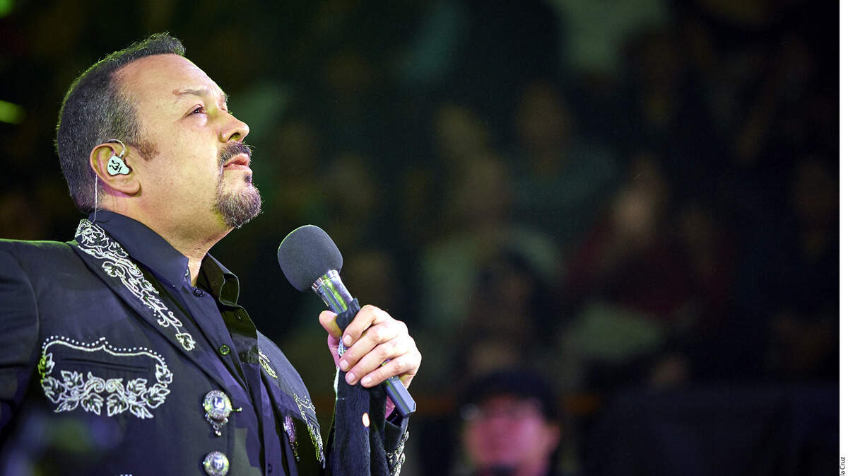 Pepe Aguilar will perform at Dickies Arena on Dec. 14.